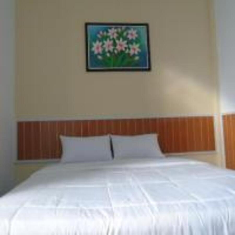 Hotel Permata Zamrud Cirebon Exteriör bild